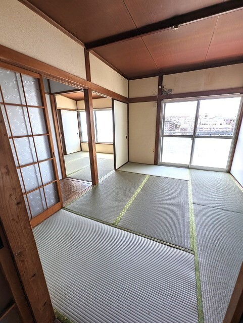 和室①　すべての畳は入居直前に張り替え予定です。