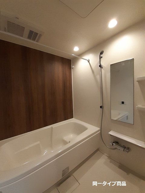 追い焚き機能、浴室乾燥機付き※建築中につき、イメージです。