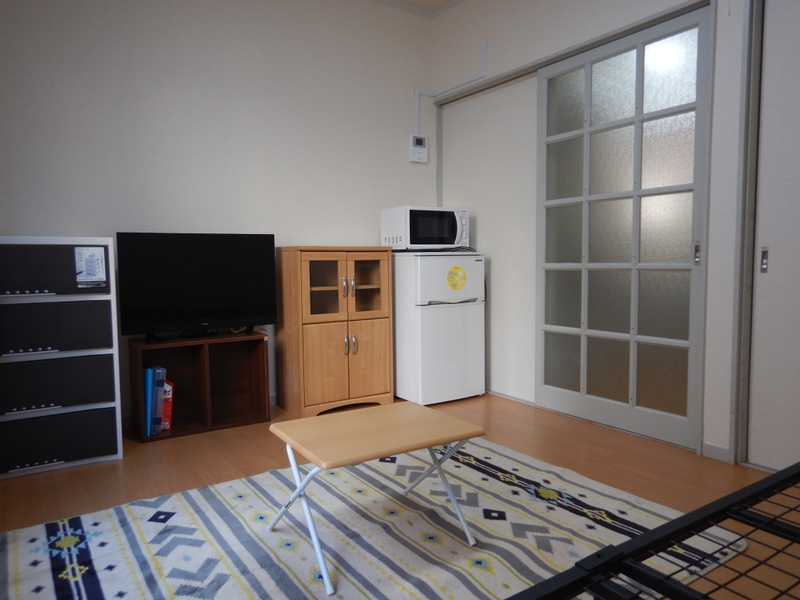 冷蔵庫・レンジ・食器棚