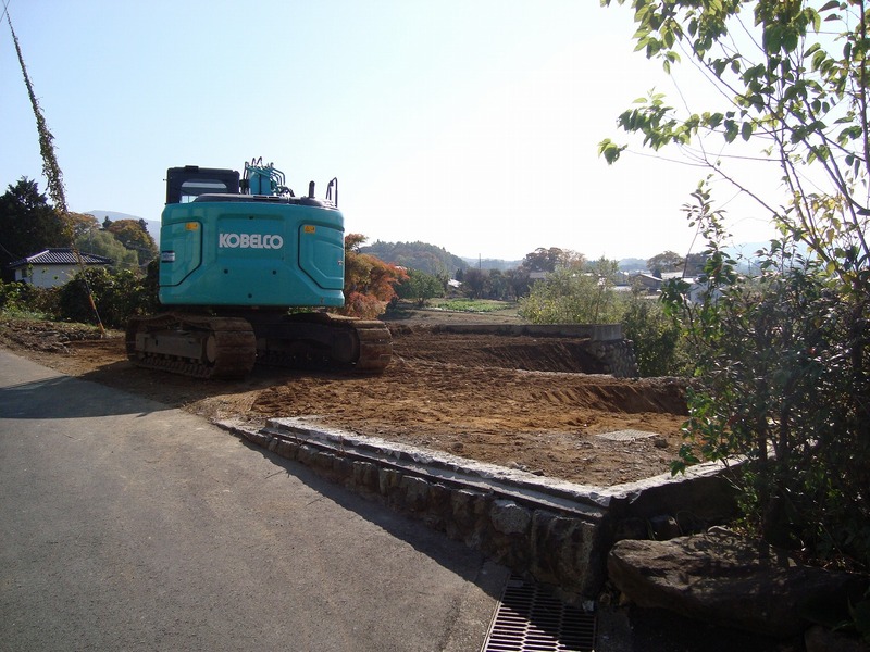 北西側よりの全景