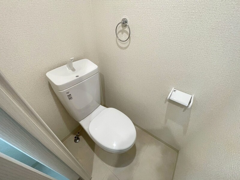 お風呂・洗面・トイレすべて別の３点セパレートのお部屋です♪