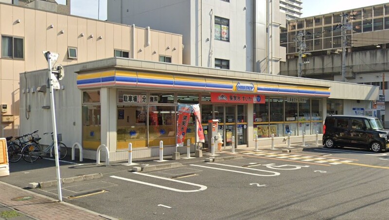ミニストップ 越谷駅西口店