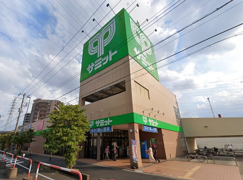 サミットストア 鳩ヶ谷駅前店