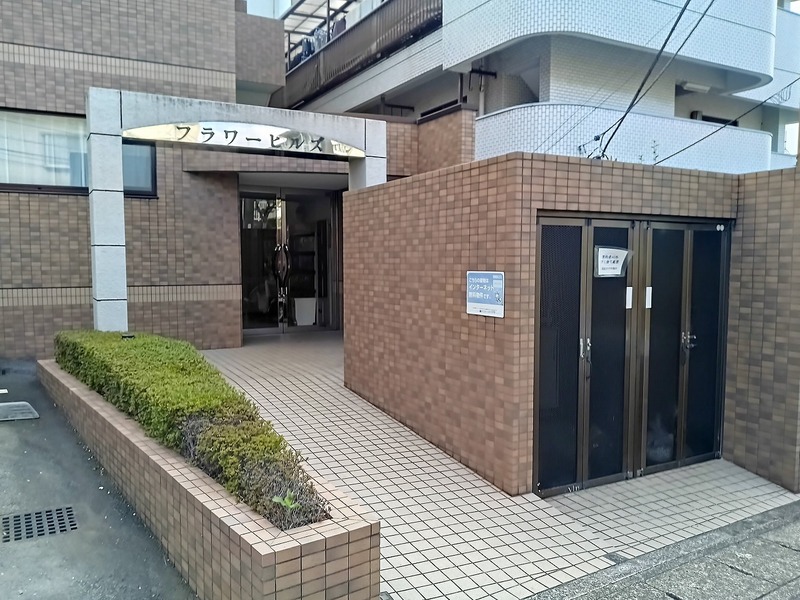 ゴミ集積所も敷地内にあるので大変便利