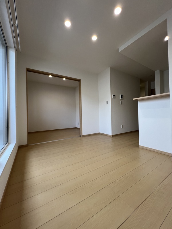 写真は102号室になります　※現況優先