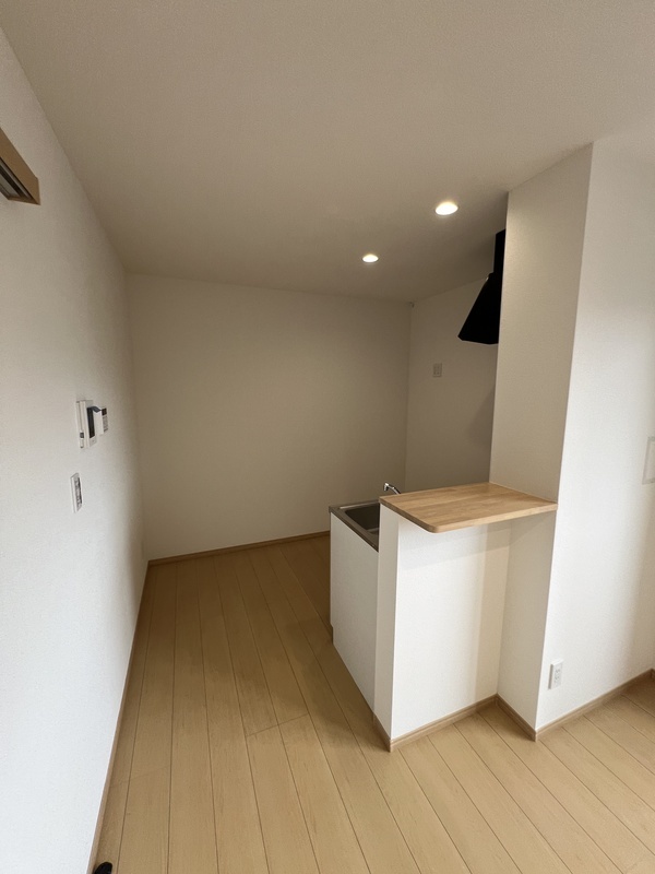 写真は201号室になります　※現況優先