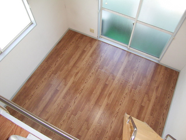 ロフトから室内