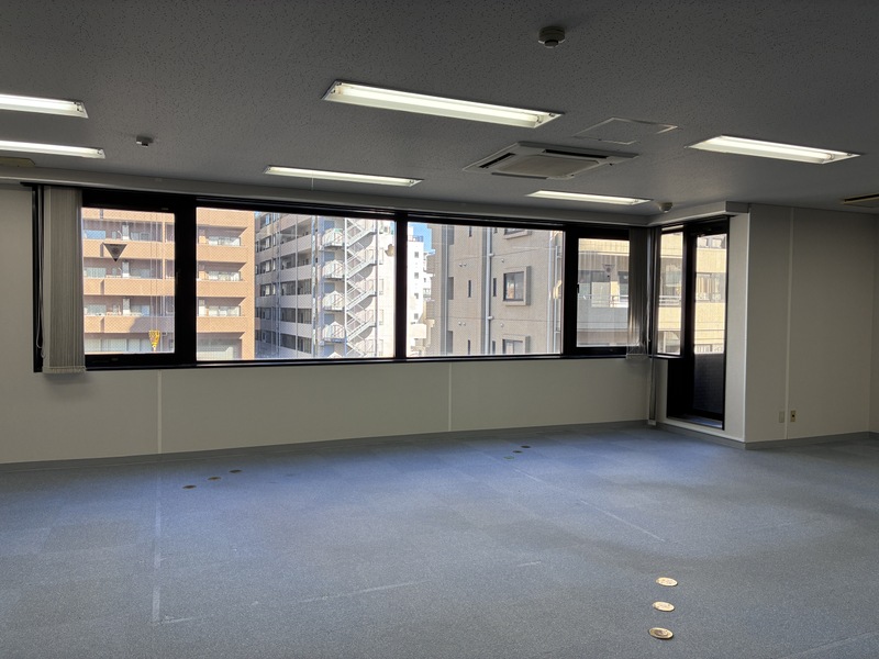 室内（クリーニング前）