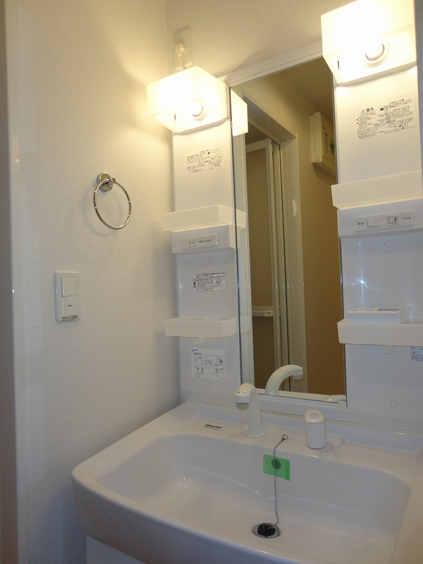 シャワー付き洗面台