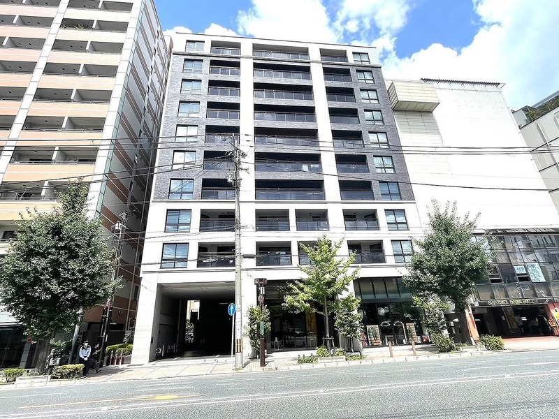 「八坂神社」近く、四条河原町に位置する譲マンション！