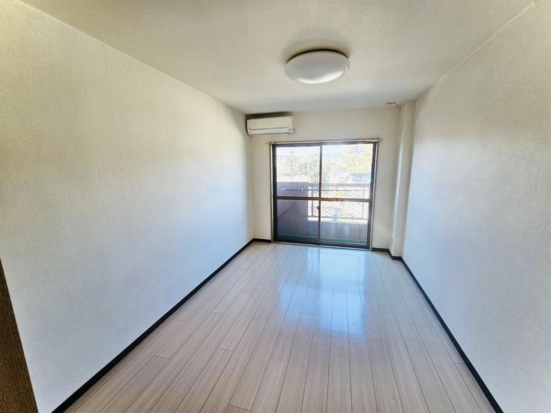 床はリフォーム済