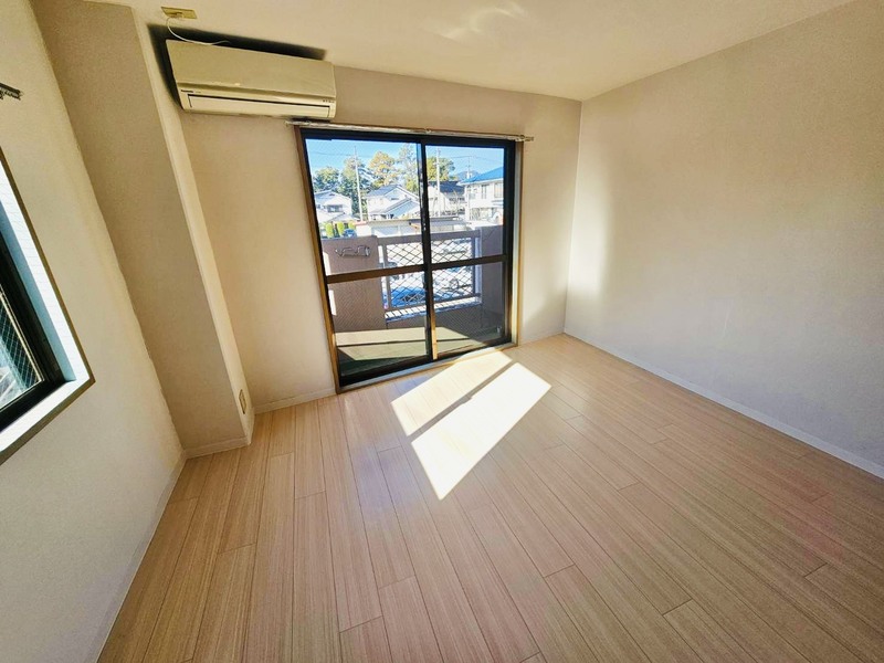 窓から衆楽園が見えます