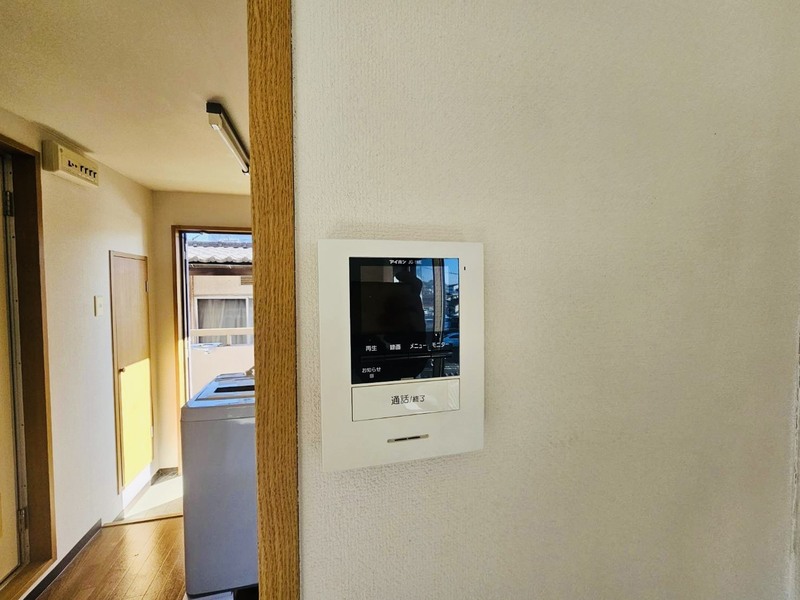 モニター付きインターホン