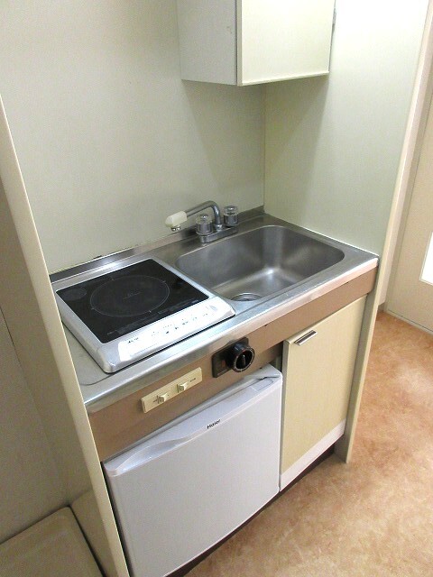 IHコンロ・冷蔵庫付き