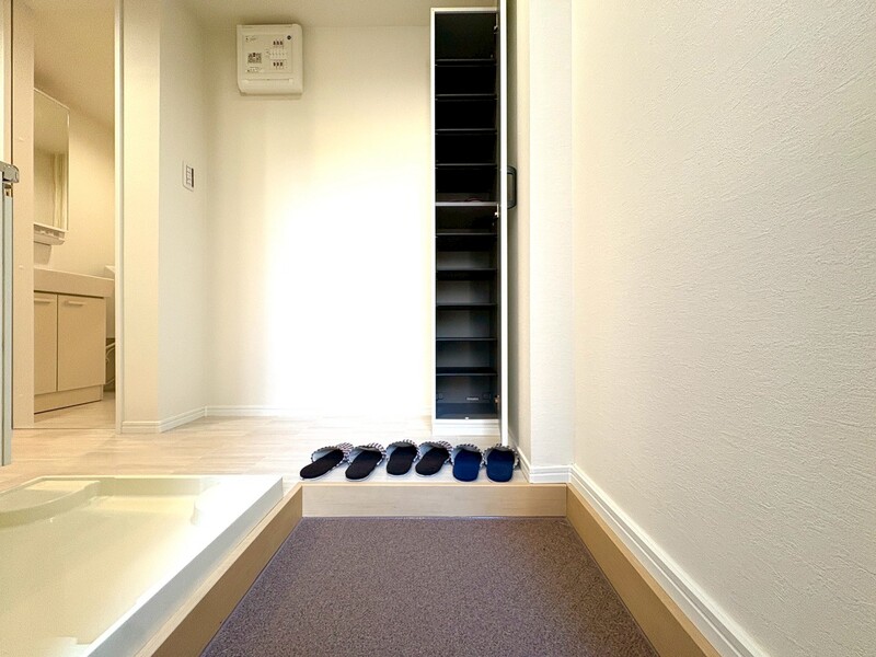 玄関にはシューズボックス完備☆