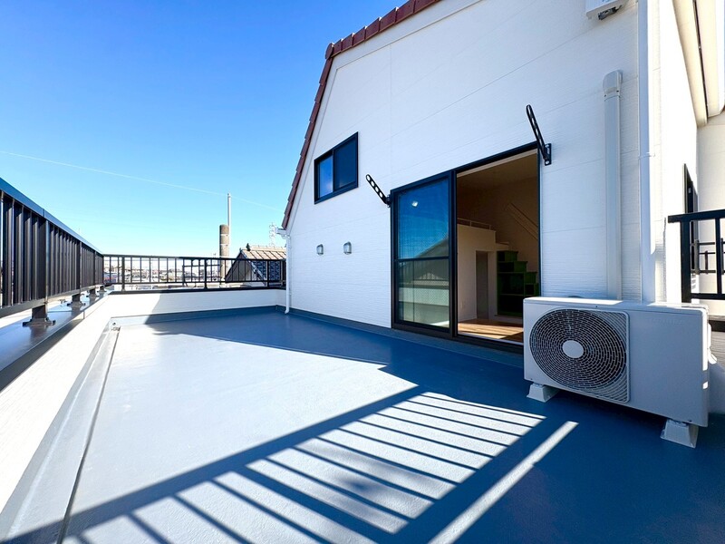 特別仕様！19㎡のルーフバルコニー付きです！