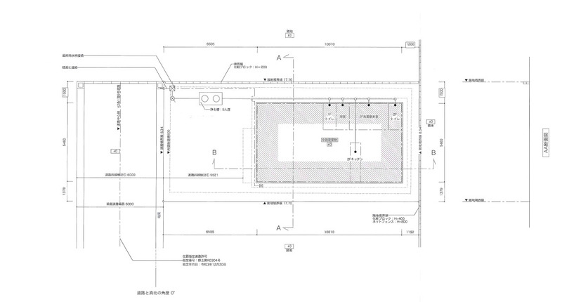 建物と敷地のバランスを考えた、ゆとりある配置計画。 毎日の出入りや動線がスムーズになるよう設計しています。