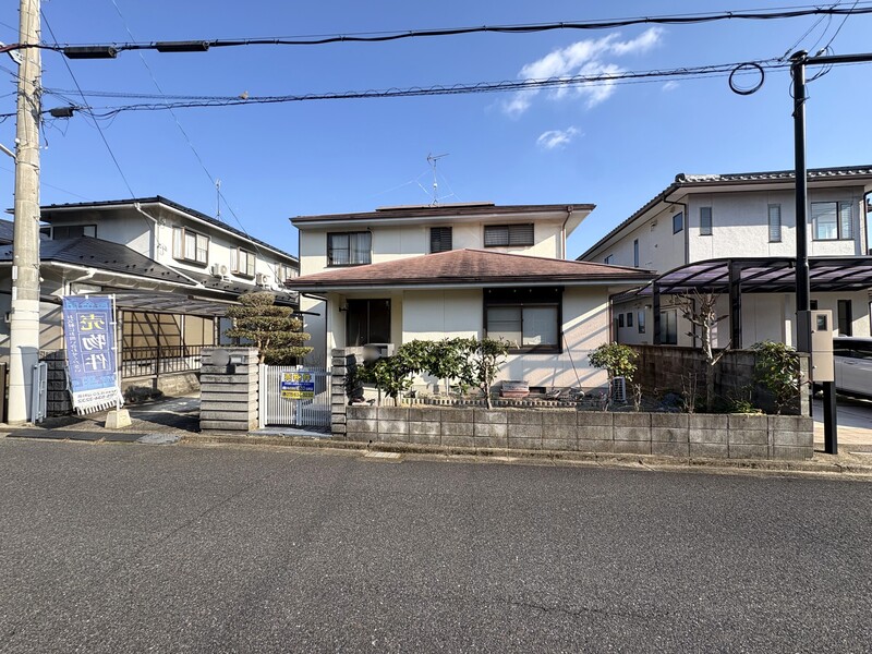 土地面積約８８．８２坪と広々ございます♪