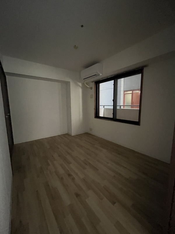 リビング横収納