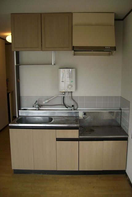 ヒルハイツ「キッチン」