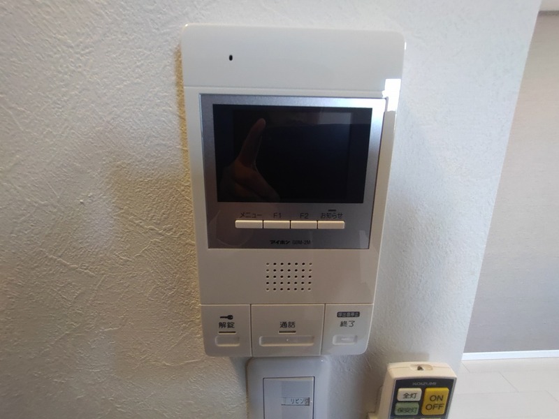 テレビモニタ付きインターホン