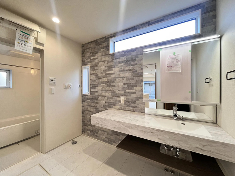 パウダールーム