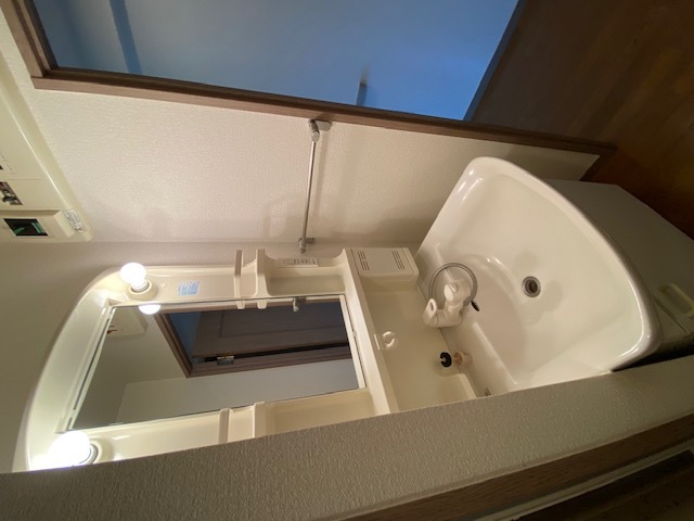シャンドレ付洗面