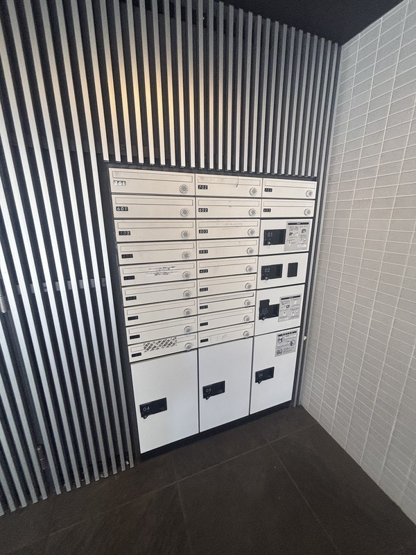 宅配ボックス・メールボックス