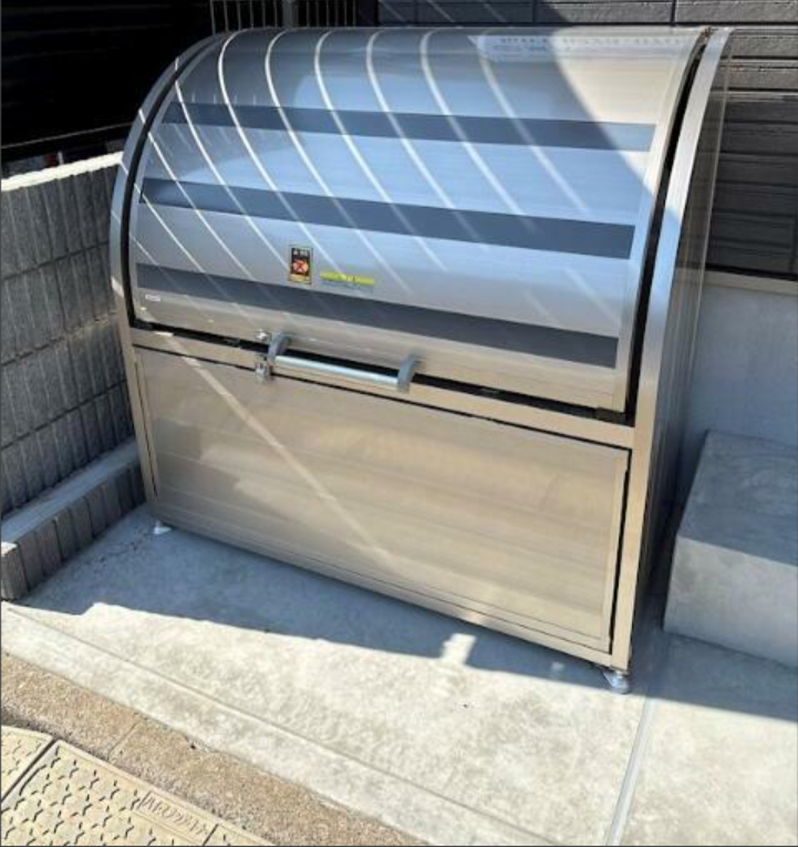 敷地内ゴミ置き場