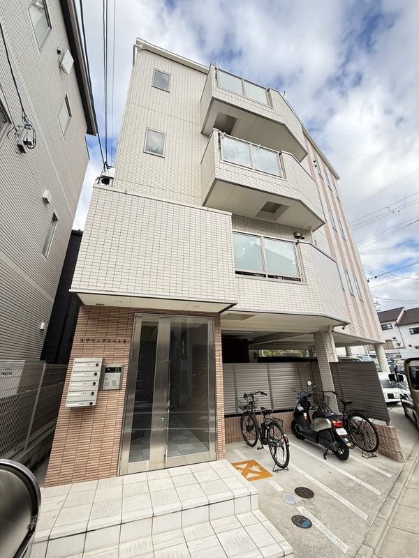 buildingImage