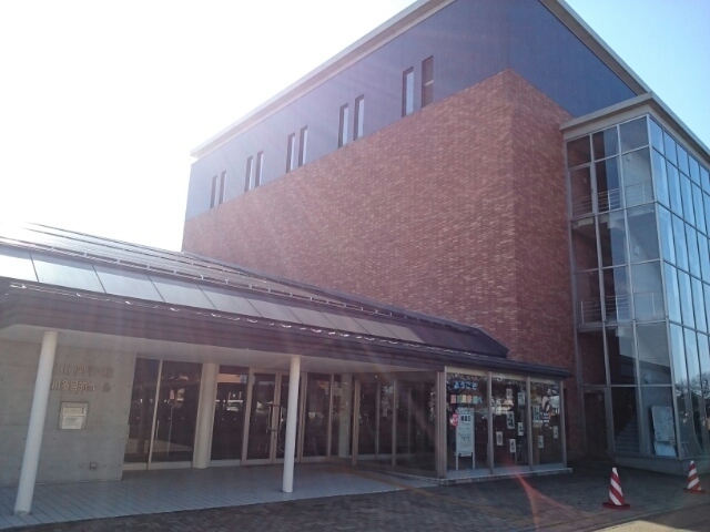 新潟市立西川図書館