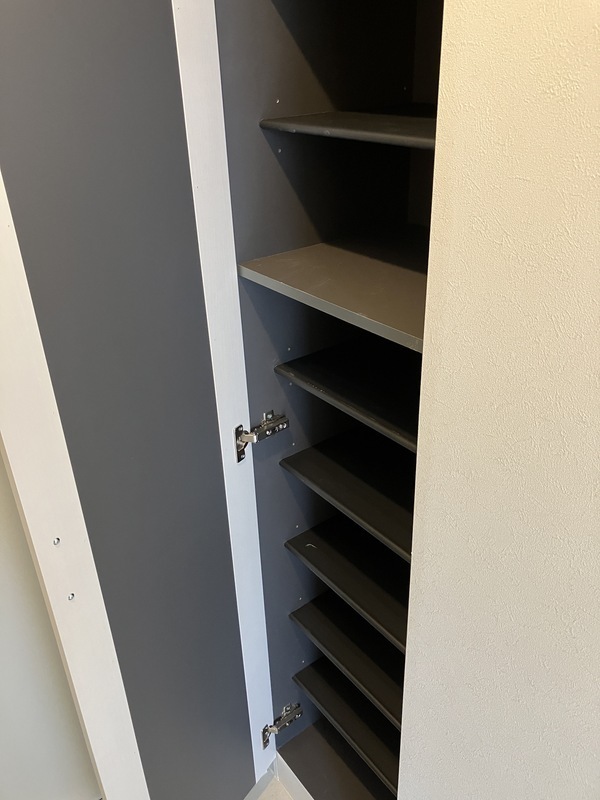 シューズボックス