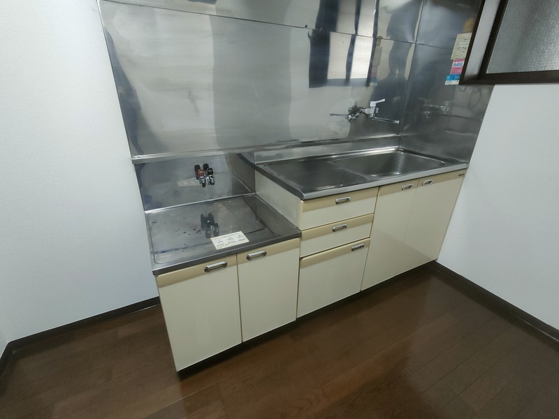 お好きなガスコンロを設置し楽しくクッキング