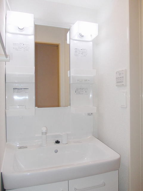 シャワー付き洗面台