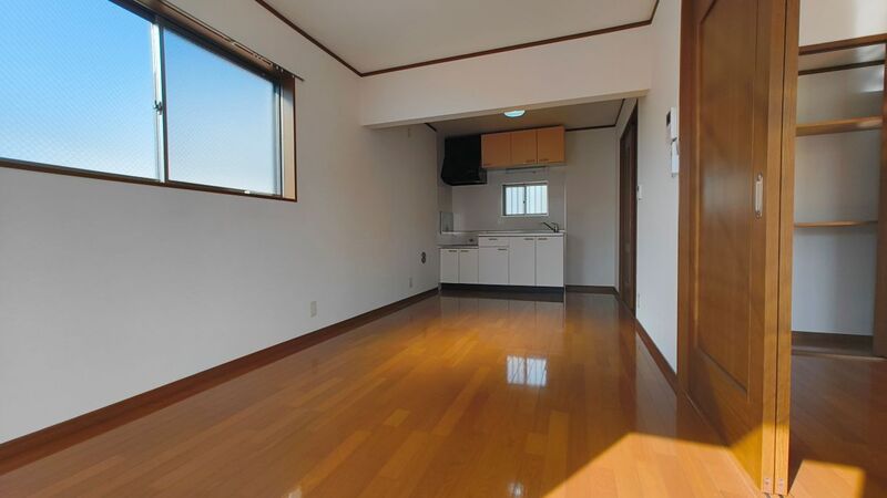 角部屋なので２面採光です