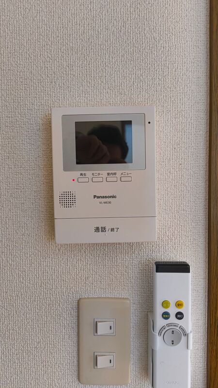 モニター付きインターホン付き