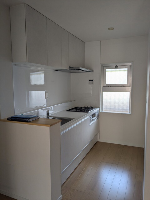 システムキッチン３口