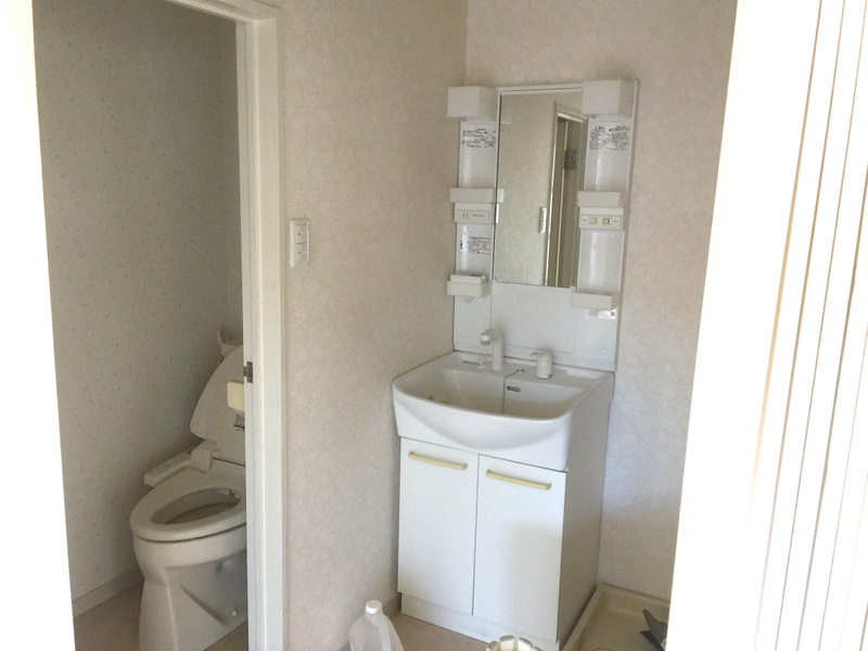 トイレ、洗面所