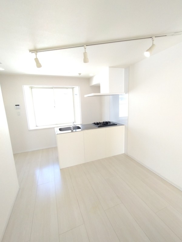 対面式システムキッチン