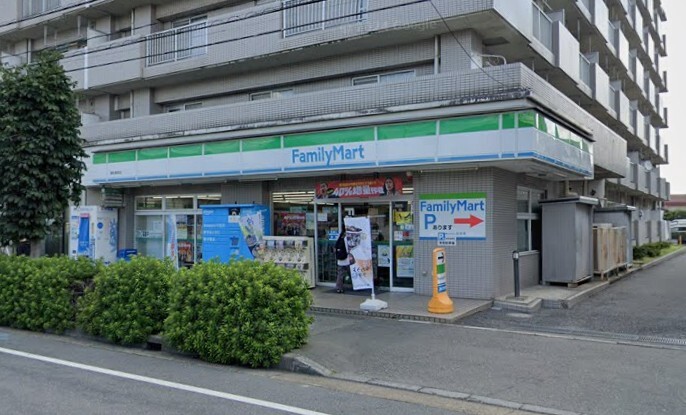 ファミリーマート 浦和根岸店