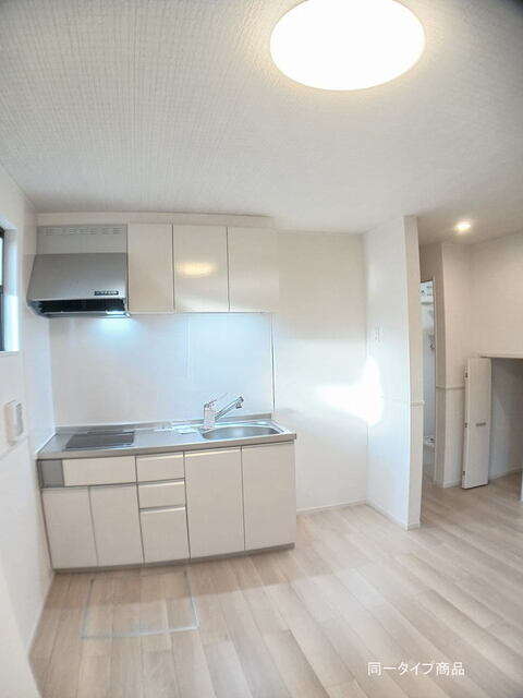 システムキッチン、IHクッキングヒーター付き※建築中の為、イメージです。