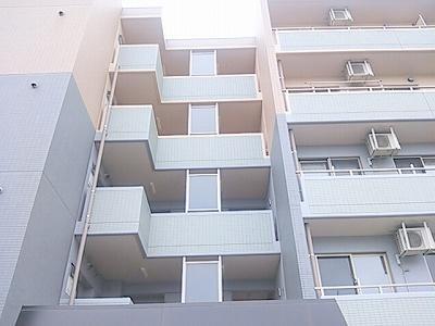 全室バルコニーに面して陽当良好