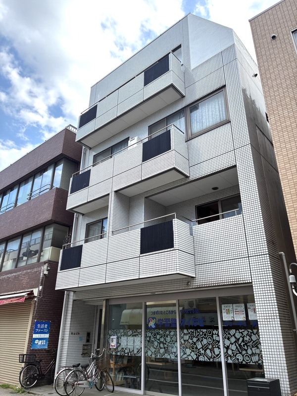 buildingImage
