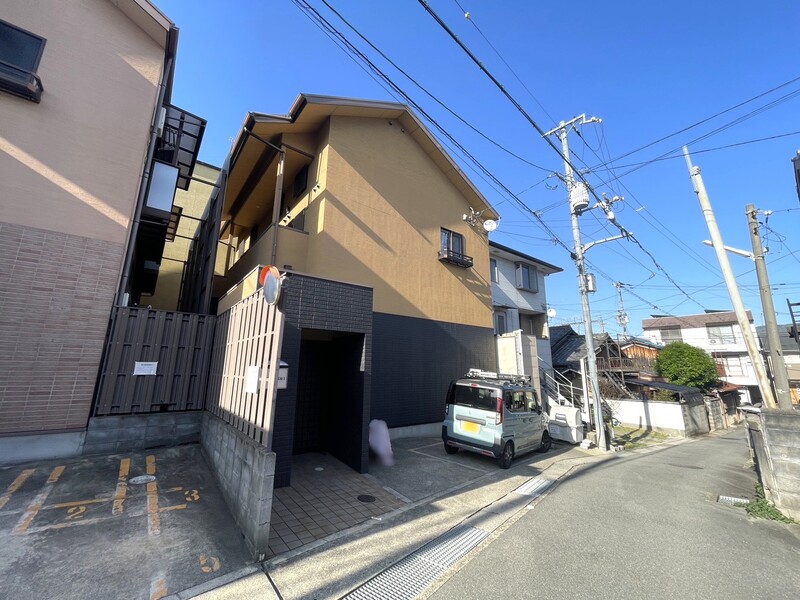 敷金・礼金なし！ロフト付き１Ｋ ！お風呂・トイレ・洗面すべて別の３点セパレートタイプです♪