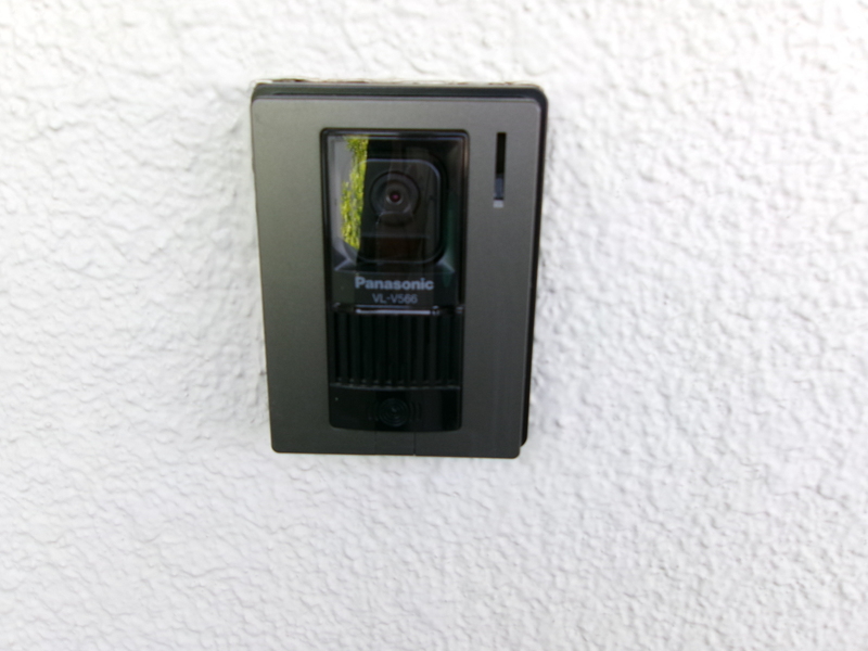 モニター付インターホン