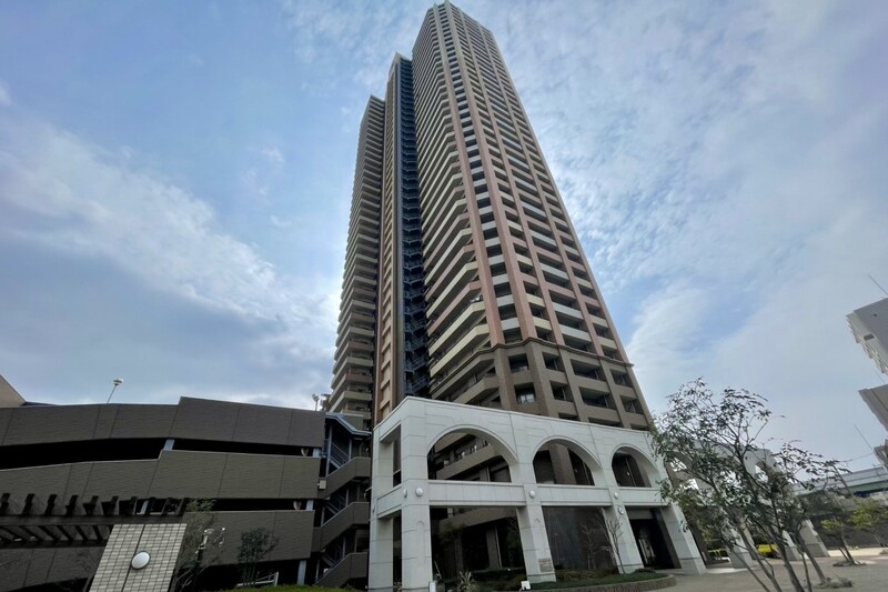 buildingImage
