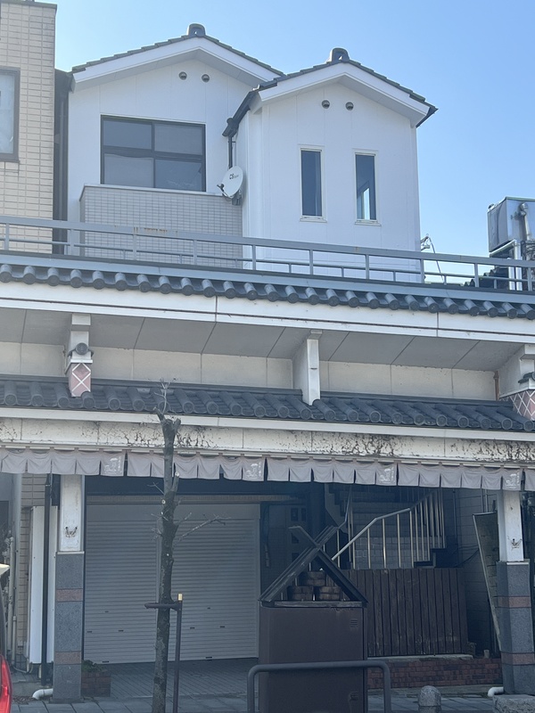 buildingImage