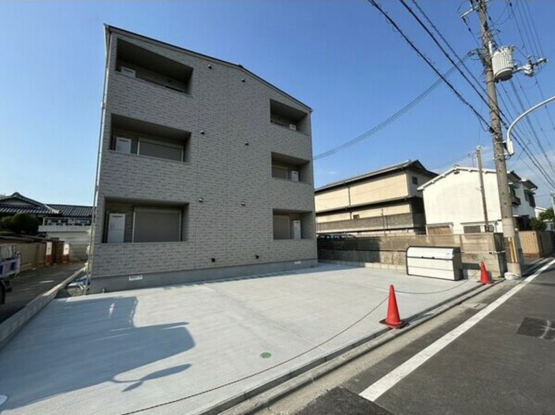 buildingImage