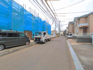 建築中の現地