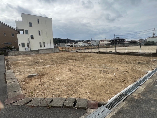 現況更地